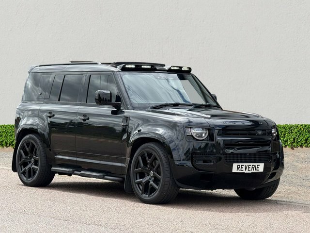 Land Rover Defender 110 2.0 P300 S Suv 4Wd Euro 6 Ss 3 Black