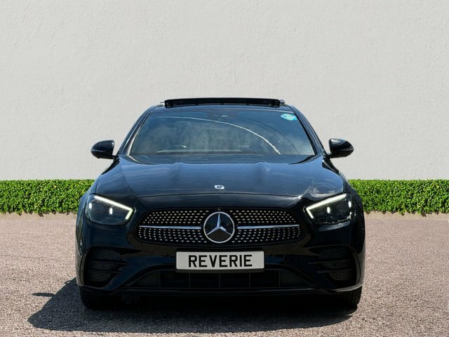 Mercedes-Benz E Class 2.0 E300de 13.5Kwh Amg Line Night Edition Premium Black #3