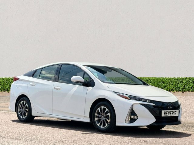 Toyota Prius+ 1.8 Vvt 8.8Kwh Business Edition Plus Hatchback White