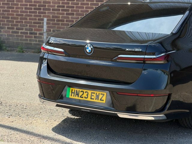 BMW i7 I7 Xdrive 60 M Sport Blue #96