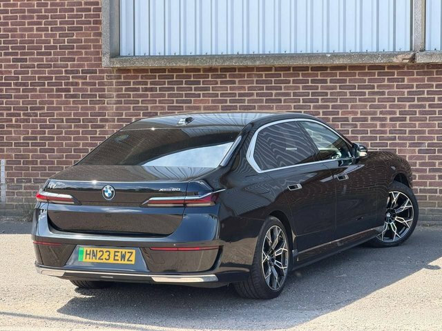 BMW i7 I7 Xdrive 60 M Sport Blue #92
