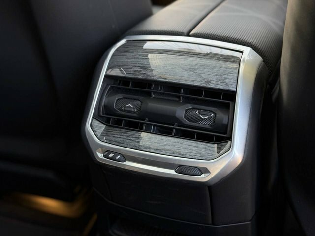 BMW i7 I7 Xdrive 60 M Sport Blue #22