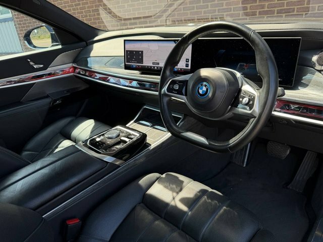 BMW i7 I7 Xdrive 60 M Sport Blue #9