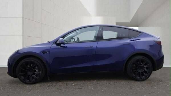 Tesla Model Y Dual Motor Long Range Suv 4Wde GL22HFD Blue #4