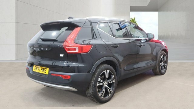 Volvo XC40 1.5H T5 Twin Engine Recharge 10.7Kwh Inscription P Black #4