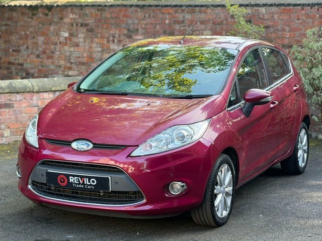 Ford Fiesta 2009 1.4 Zetec Hatchback 133 G ND09VYO Red