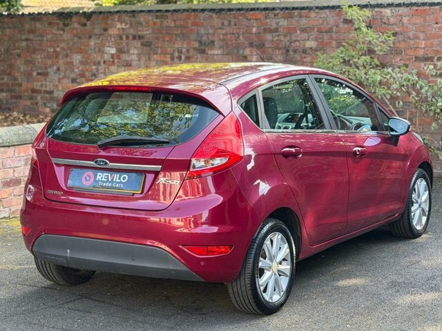 Ford Fiesta 2009 1.4 Zetec Hatchback 133 G ND09VYO Red #6