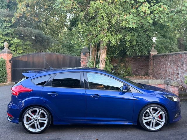 Ford Focus 2016 2.0 Tdci St-2 Hatchback Eur Blue #5