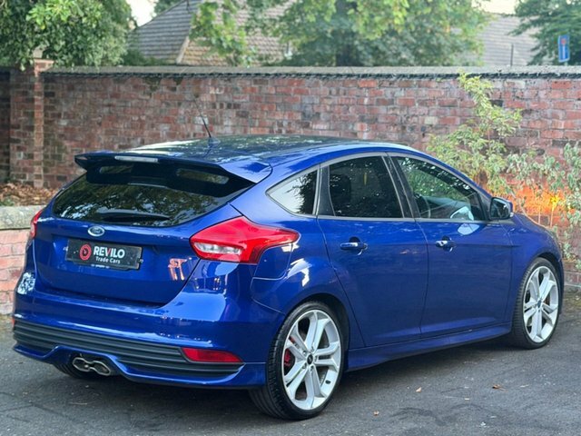 Ford Focus 2016 2.0 Tdci St-2 Hatchback Eur Blue #6