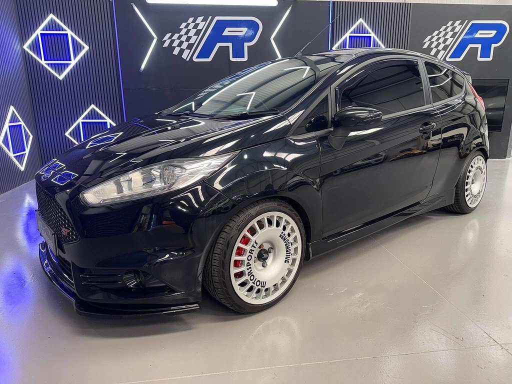 Ford Fiesta T Ecoboost St-2 #2