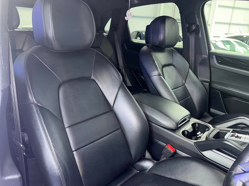 Porsche Cayenne T V6 #6