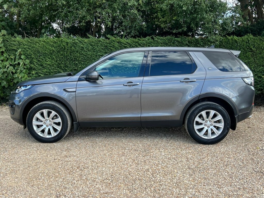Land Rover Discovery Sport 2L Se Tech Grey #5