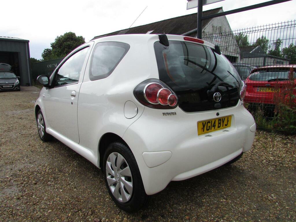 Toyota Aygo 1.0 Vvt-i Move Euro 5 White #5