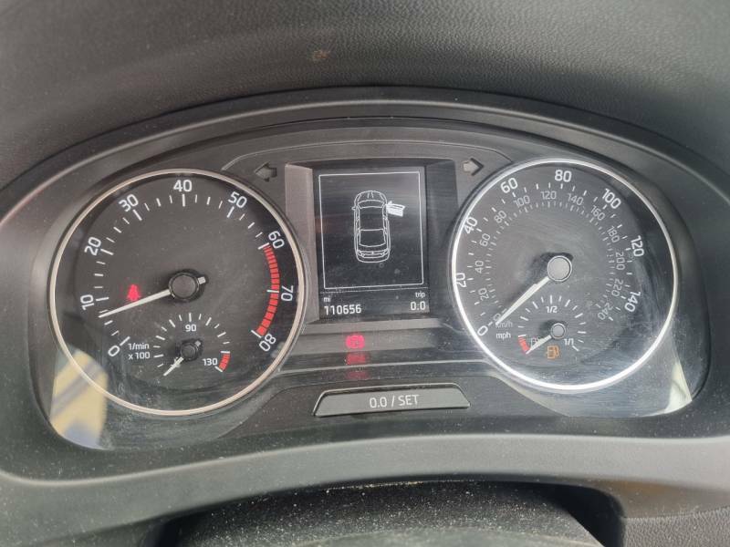 Skoda Rapid 1.4 Tsi Se Sport Dsg Euro 5 Red #12