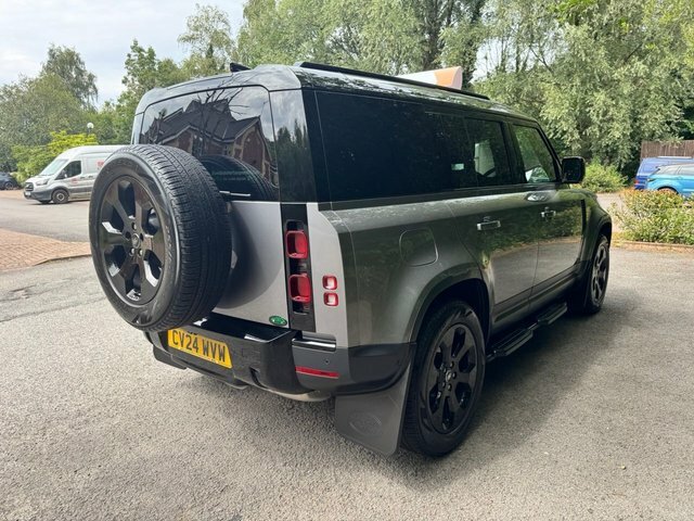 Land Rover Defender 110 Suv Grey #4