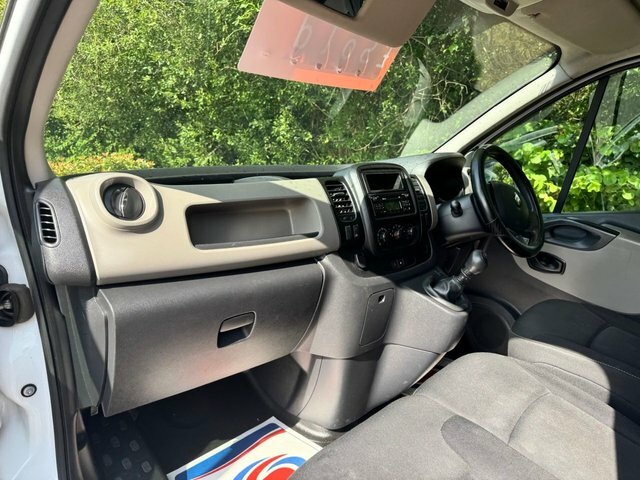 Renault Trafic Panel Van 1.6 Dci 27 Business Swb Standard Roof Eu White #11