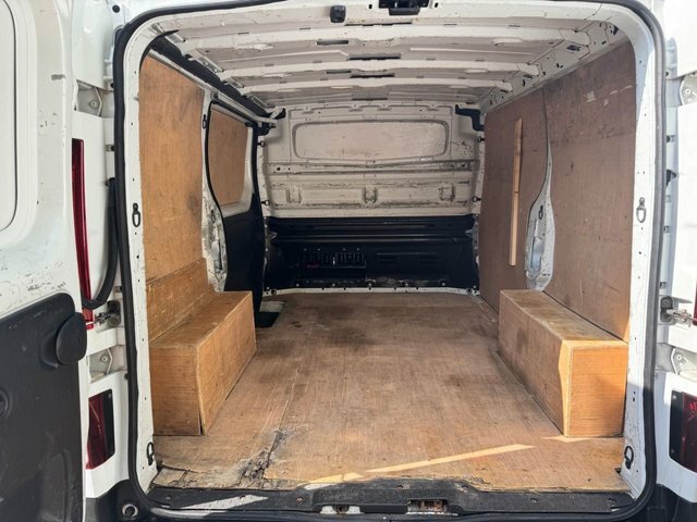 Renault Trafic Panel Van 1.6 Dci 27 Business Swb Standard Roof Eu White #9