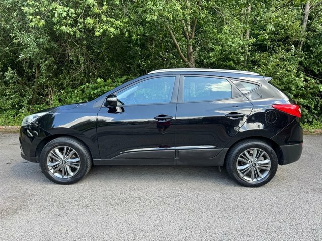 Hyundai Ix35 Suv Black #2