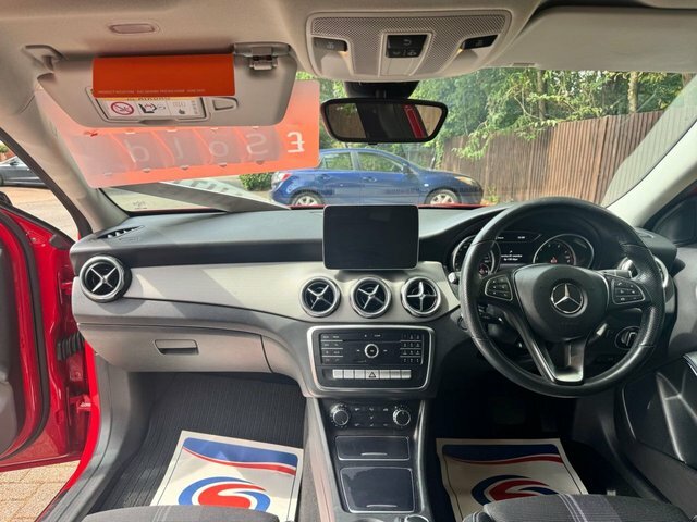 Mercedes-Benz GLA Class 1.6 Gla180 Urban Edition Suv 7G-dct Eur Grey #12