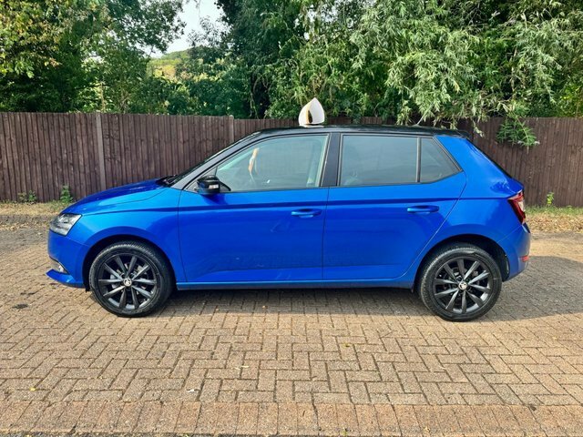 Skoda Fabia Hatchback Blue #2
