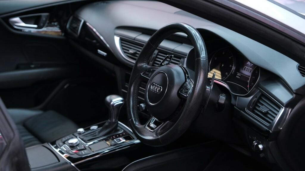 Audi A7 Hatchback 3.0 Tdi V6 Black Edition 201313 SB13DWL Silver #4