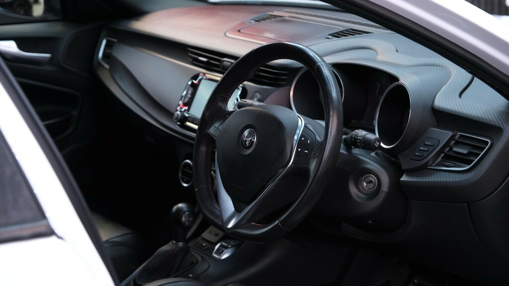 Alfa Romeo Giulietta 1.4 New Giulietta 1.4 Tb Multiair 170 Bhp Alfa Tct White #4