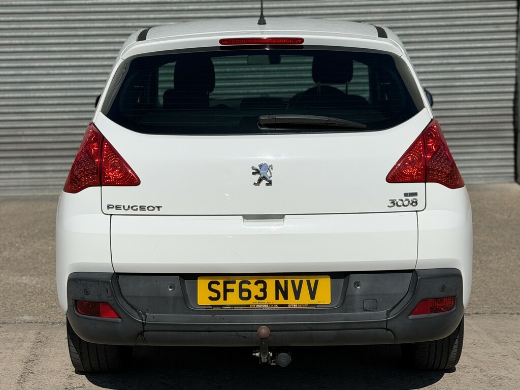Peugeot 3008 Suv 1.6 E-hdi Active 201363 White #4