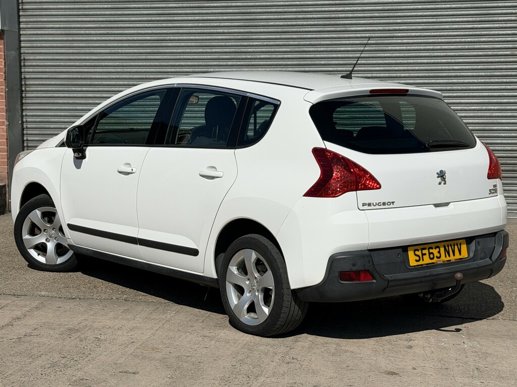 Peugeot 3008 Suv 1.6 E-hdi Active 201363 White #2
