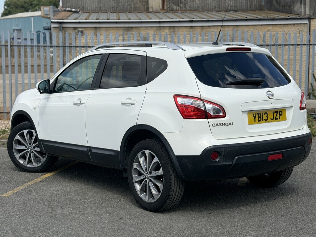Nissan Qashqai Suv 1.6 Tekna 201313 YB13JZP White #2