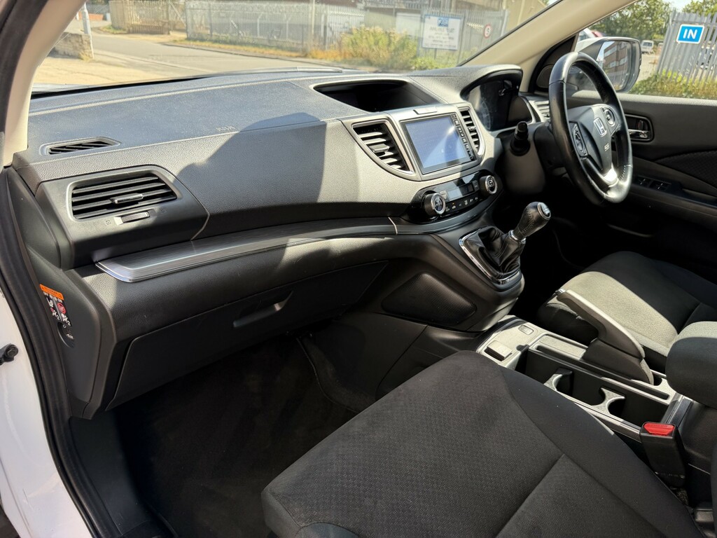 Honda Cr-V Suv 2.0 I-vtec Se Euro 6 Ss 201616 White #39