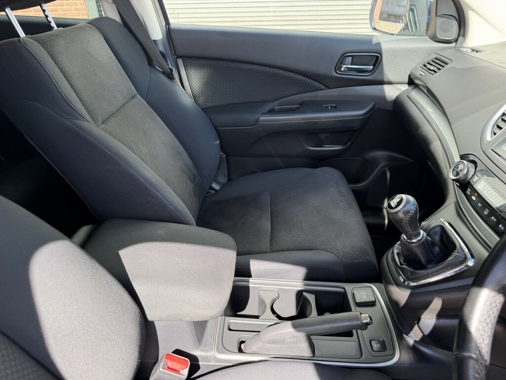 Honda Cr-V Suv 2.0 I-vtec Se Euro 6 Ss 201616 White #19