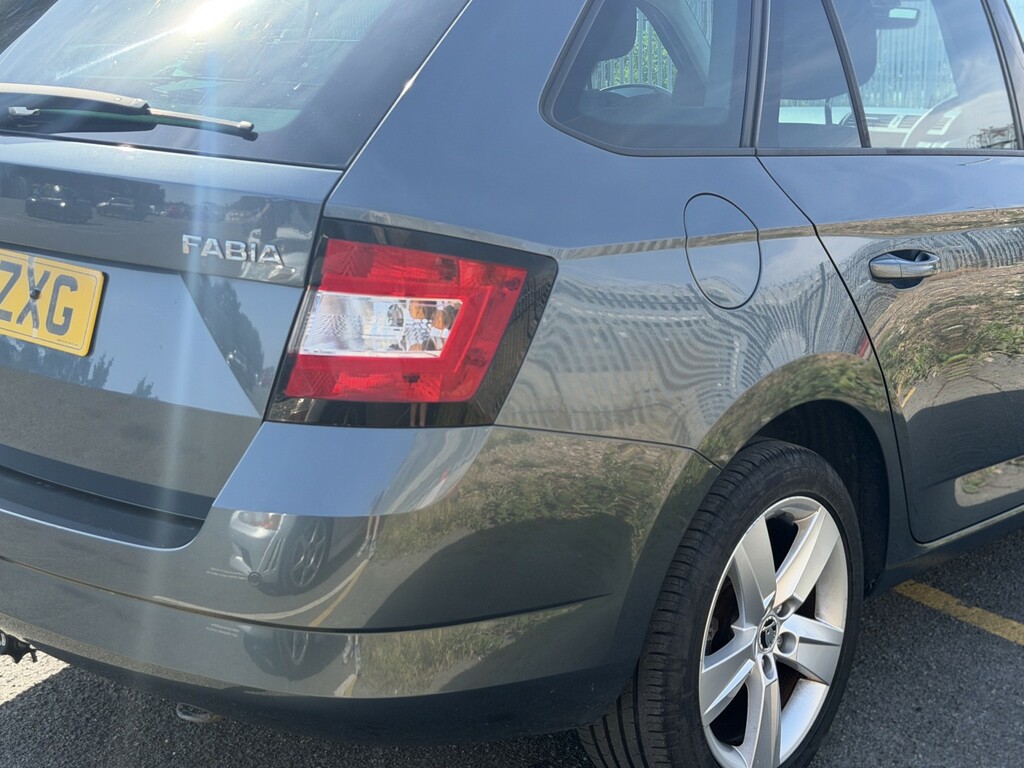 Skoda Fabia 1.2 Tsi Monte Carlo Euro 6 Ss Black #11