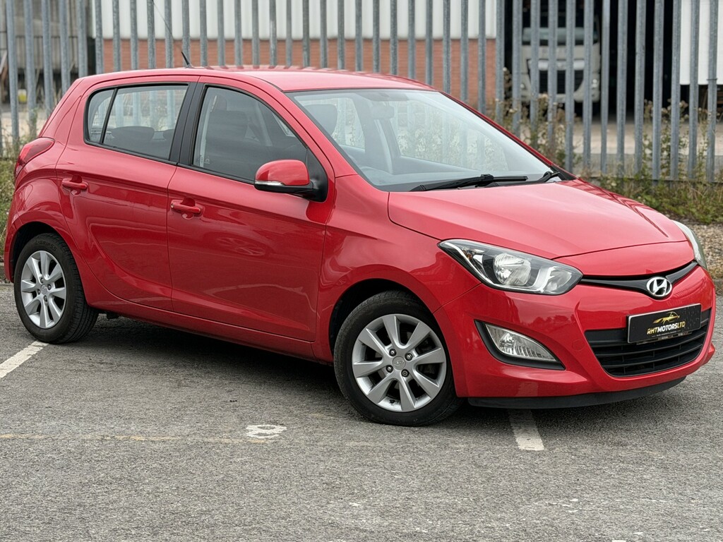 Hyundai I20 1.4 Active Red