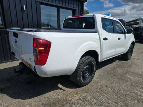 Nissan Navara Dci Visia Shr White #6