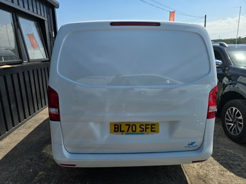 Mercedes-Benz Vito 114 Progressive L2 White #5