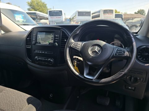 Mercedes-Benz Vito 114 Fwd Van Progressive L2 White #8