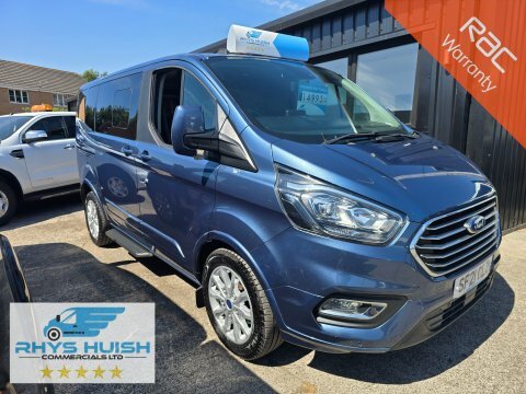 Ford Tourneo Custom 320 Titanium Ecoblue Blue
