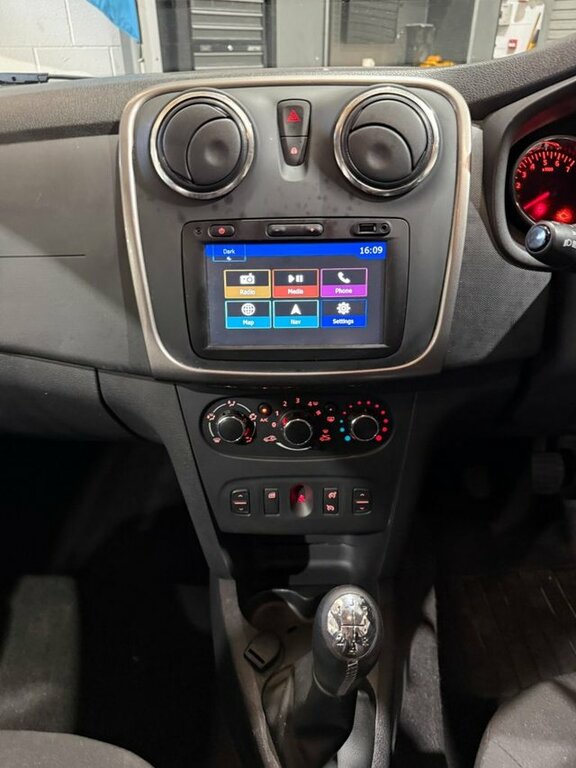 Dacia Sandero Stepway 1.5 Dci Ambiance Euro 6 Ss White #19