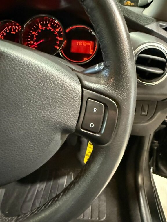 Dacia Sandero Stepway 1.5 Dci Ambiance Euro 6 Ss White #17
