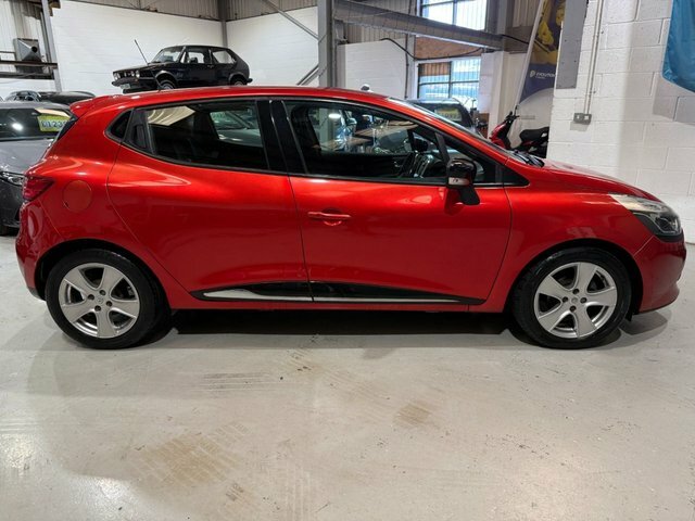 Renault Clio 2016 1.2 16V Dynamique Nav Hatchback Ma Red #2