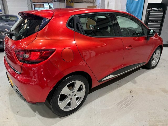 Renault Clio 2016 1.2 16V Dynamique Nav Hatchback Ma Red #3