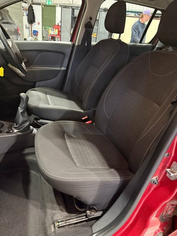 Dacia Logan 0.9 Tce Ambiance Estate Euro 5 Red #14