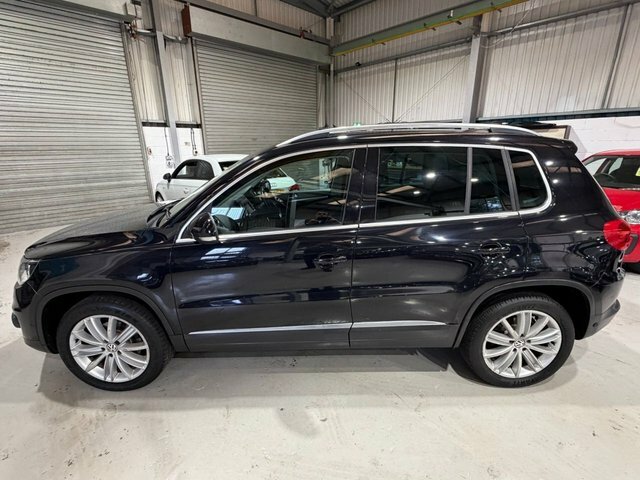 Volkswagen Tiguan 2012 2.0 Tdi Se Suv 4Wd Euro 5 1 DF12NYW Black #6