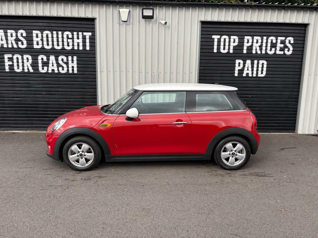 Mini Hatch 1.5 Cooper Euro 6 S S IGZ8334 Red #5