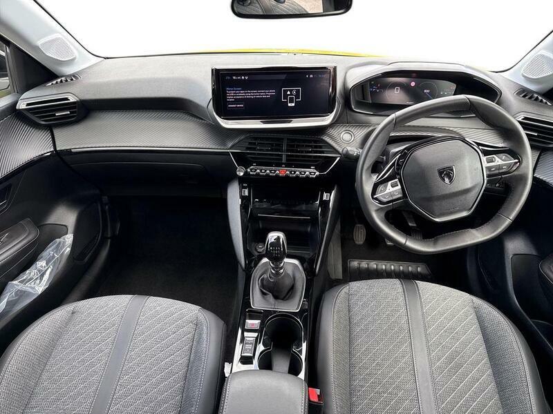 Peugeot 208 Hatchback 1.2 Puretech Allure Euro 6 201717 Grey #10
