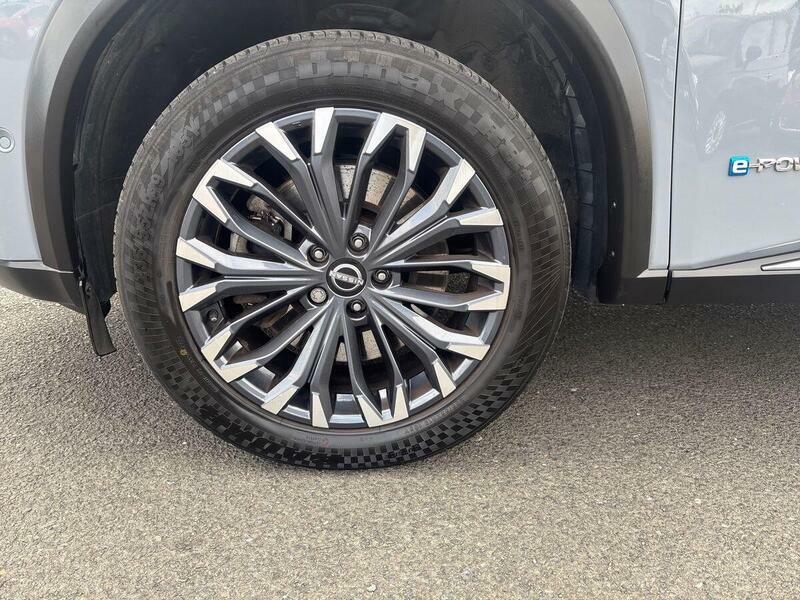 Nissan X-Trail Estate Blue #23