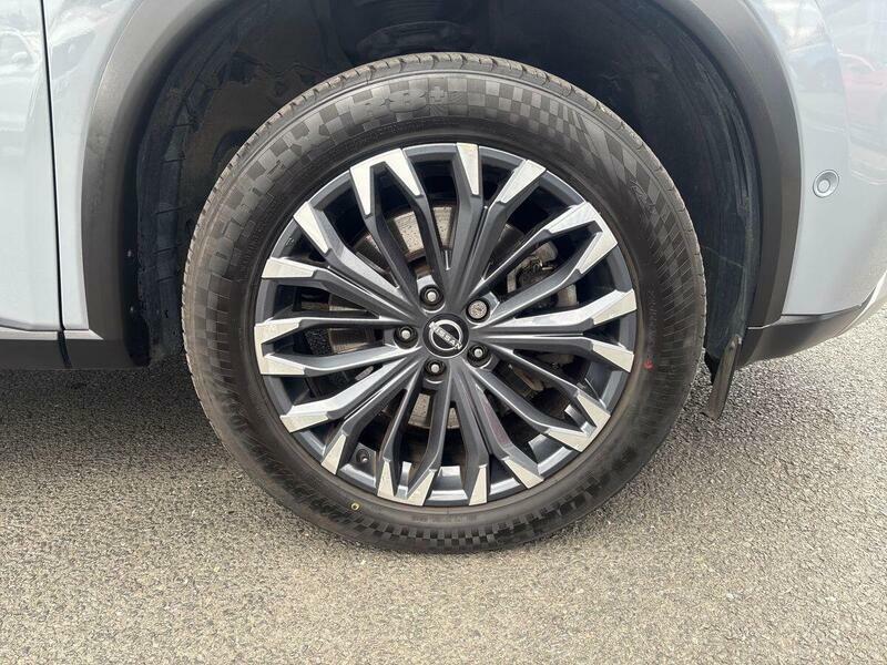 Nissan X-Trail Estate Blue #22