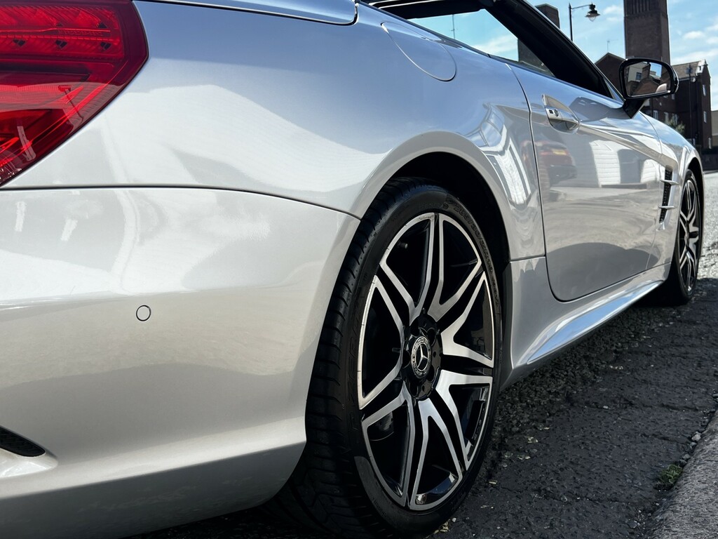 Mercedes-Benz SL Class Amg Line Black #29