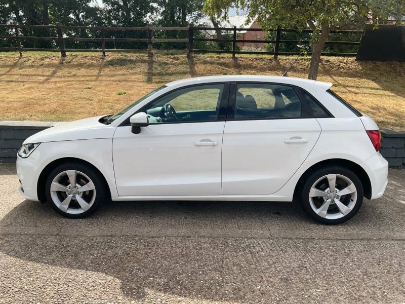 Audi A1 1.0 Tfsi Sport Nav White #6