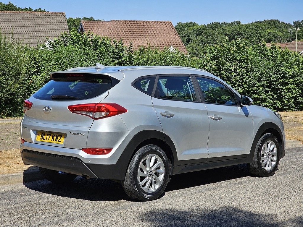 Hyundai Tucson Crdi Blue Drive Se Nav Silver #2